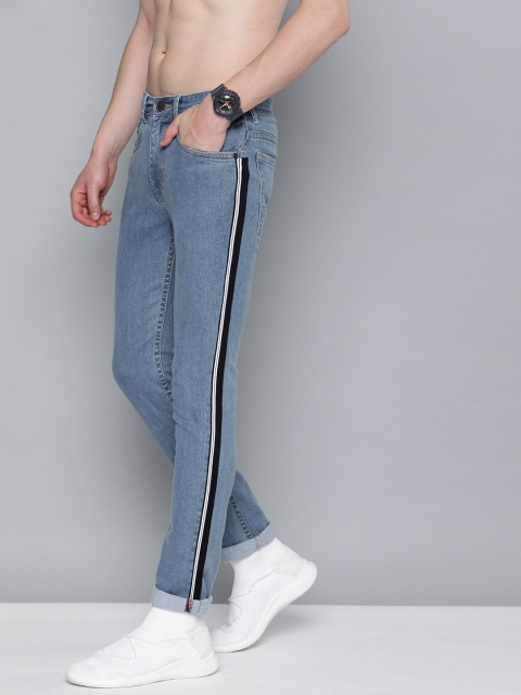 

HERE&NOW Men Blue Slim Fit Mid-Rise Clean Look Stretchable Jeans With Side Stripes