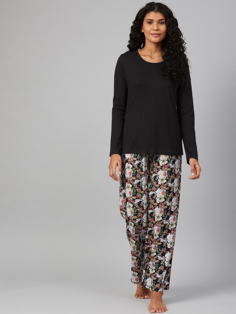 

Marks & Spencer Women Black & White Floral Printed Night suit