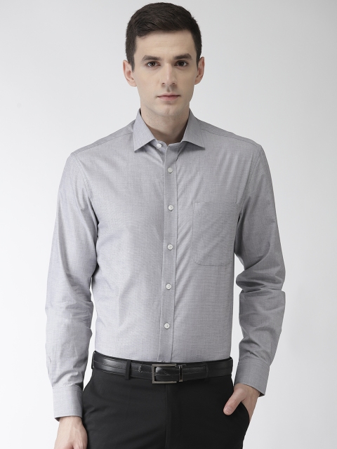 

Marks & Spencer Men Grey Regular Fit Solid Formal Shirt