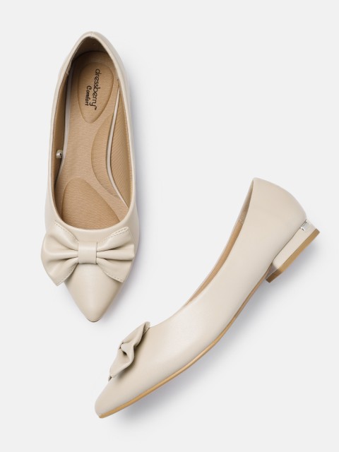 

DressBerry Women Beige Solid Ballerinas