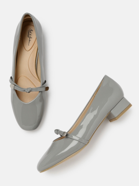 

Mast & Harbour Women Grey Solid Pumps