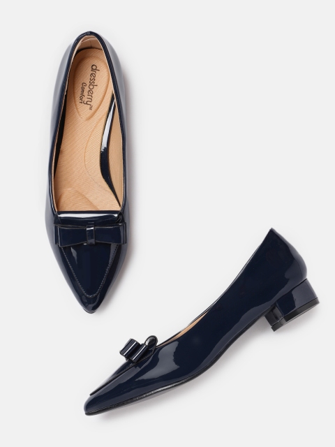 

DressBerry Women Navy Blue Solid Pumps