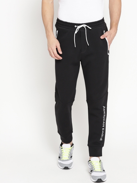 

AMERICAN EAGLE OUTFITTERS Men Black Solid Joggers