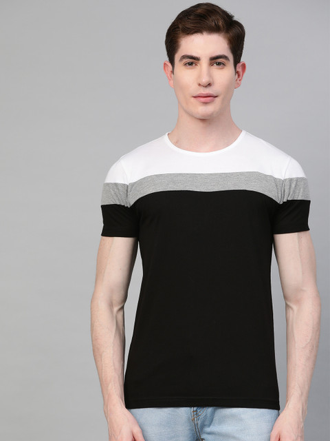 

Seven Rocks Men Black Solid Round Neck T-shirt