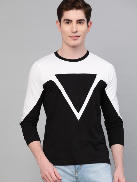 

Seven Rocks Men Black & White Colourblocked Round Neck T-shirt