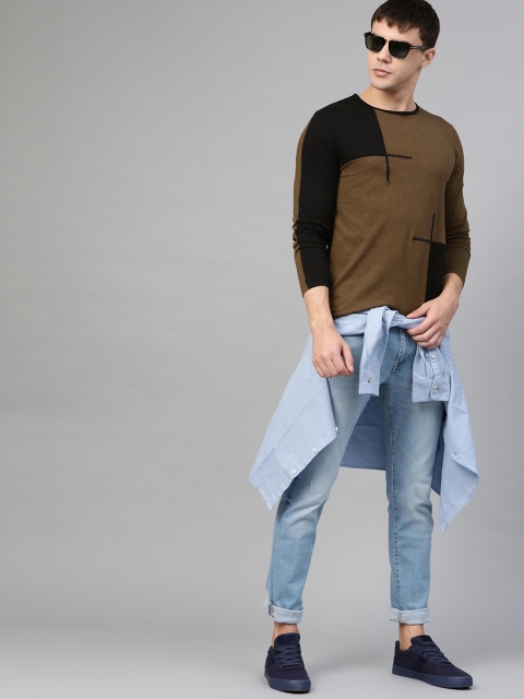 

Seven Rocks Men Olive Brown Colourblocked Round Neck T-shirt