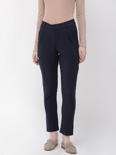 

Go Colors Women Navy Blue Solid Tapered Fit Wrinkle Resistant Cropped Trousers