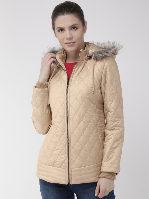 

Fort Collins Women Beige Solid Lightweight Quilted Jacket