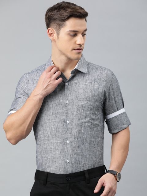 

IVOC Men Grey Melange Slim Fit Solid Formal Shirt