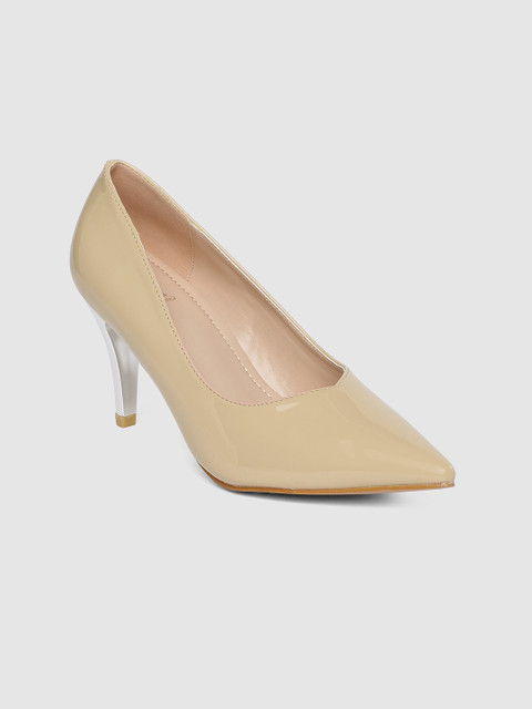 

Tresmode Women Beige Solid Pumps