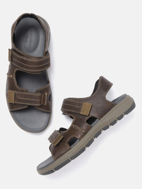 

Clarks Men Coffee Brown Leather Comfort Sandals
