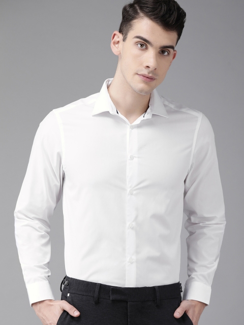 

THE BEAR HOUSE Men White Slim Fit Solid Smart Casual Shirt