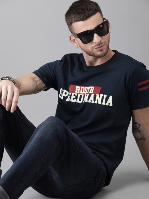 

The Roadster Lifestyle Co Men Navy Blue Printed Round Neck Pure Cotton T-shirt