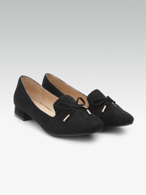 

Carlton London Women Black Solid Pumps