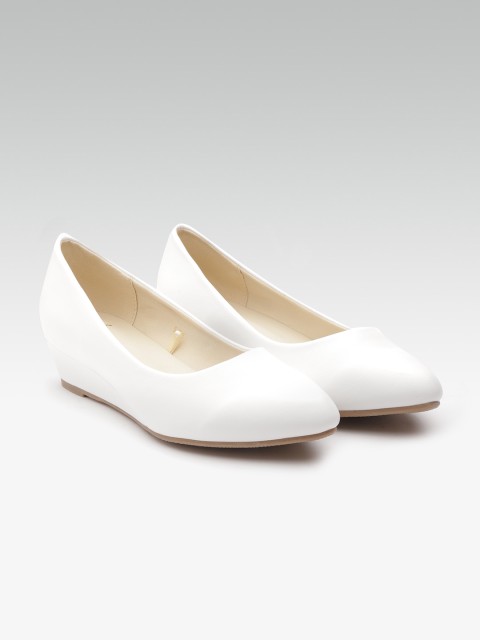 

Carlton London Women White Solid Pumps