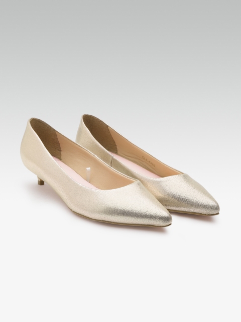 

Carlton London Women Gold-Toned Sheen Pumps