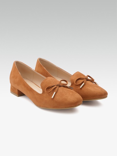 

Carlton London Women Tan Brown Solid Pumps