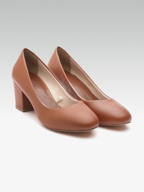

Carlton London Women Tan Brown Solid Pumps