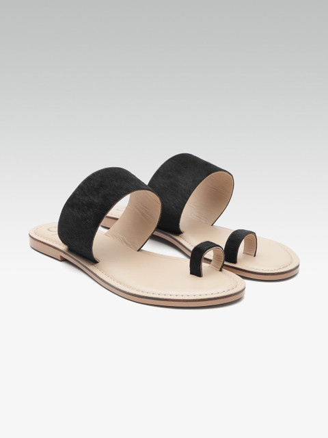 

Carlton London Women Black Solid Leather One Toe Flats