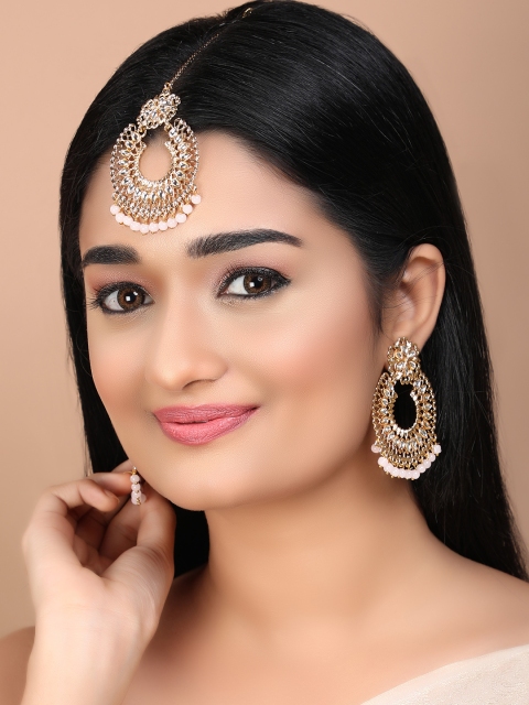 

Rubans Women Gold-Plated Handcrafted Chandibali Jewellery Set