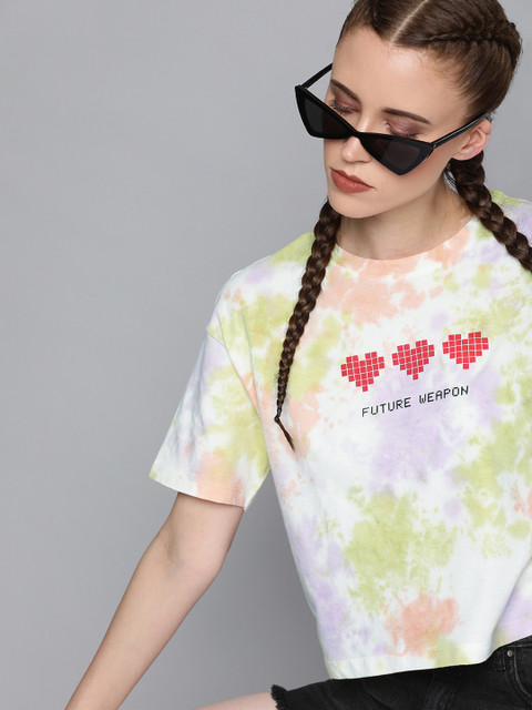 

Kook N Keech Women White & Green Dyed Cropped Round Neck T-shirt With Printed Detailing