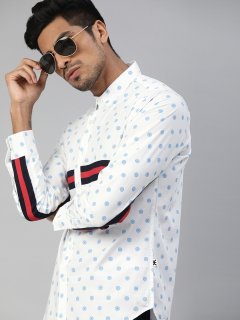 Men White & Blue Printed Casual Shirt With Striped Detailing