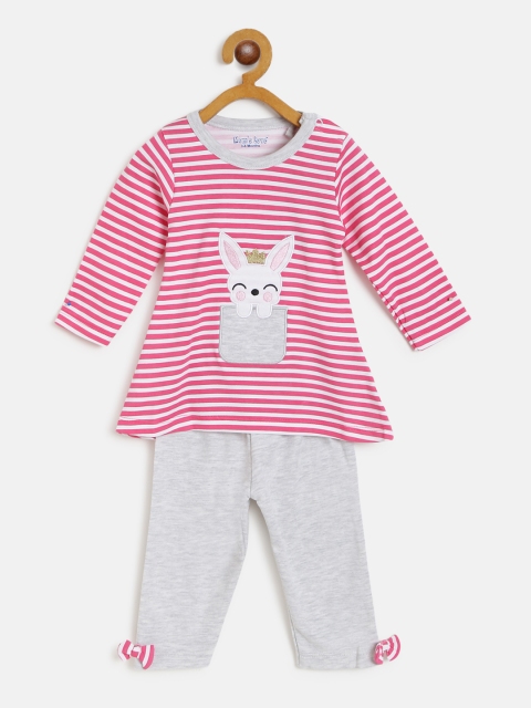 

Moms Love Girls Pink & Grey Melange Striped T-shirt with Pyjamas