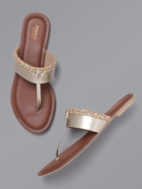 

Anouk Women Gold-Toned Solid T-Strap Flats