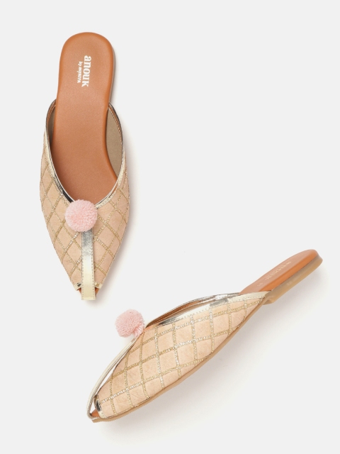 Women Beige & Gold-Toned Woven Design Mules