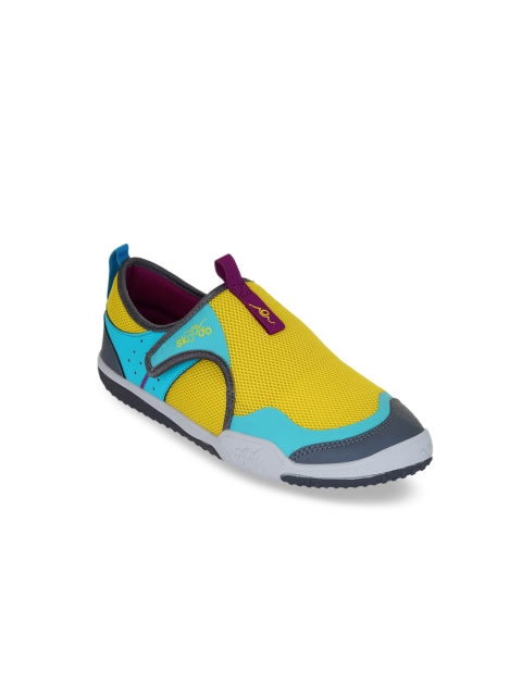

Skoodo Kids Sunshine Yellow & Teal Winger Fly Sneakers