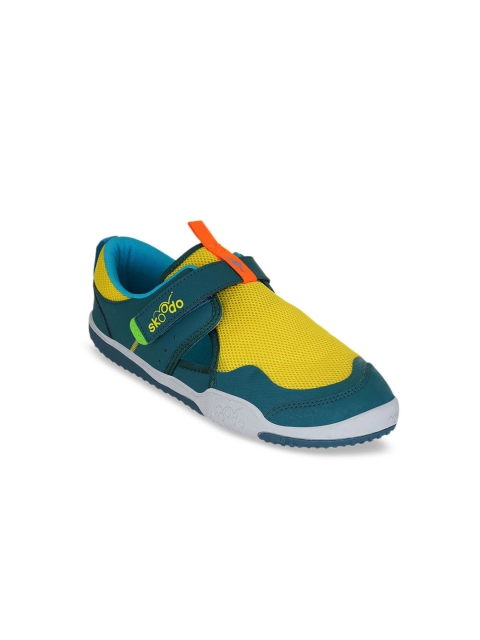 

Skoodo Kids Sunshine Yellow & Jade Slice Sneakers