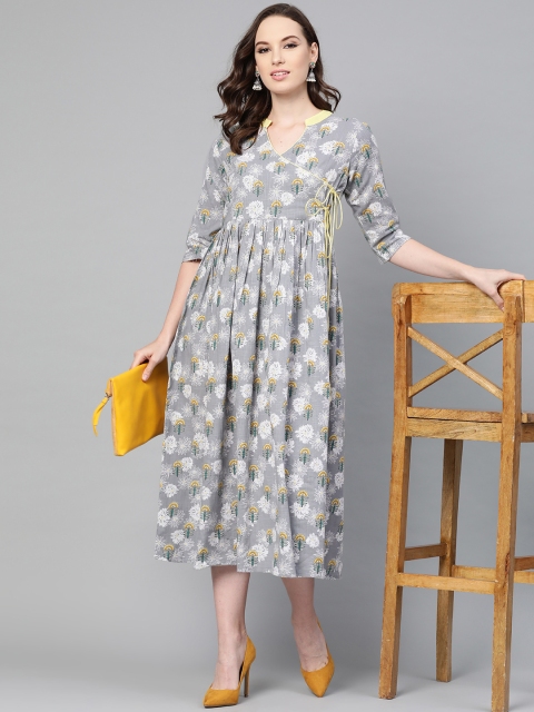 

Nayo Women Grey & Off-White Floral Printed Wrap Dress