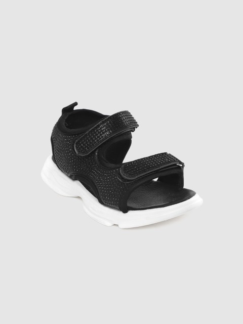 

Hoppipola Kids Black Embellished Sports Sandals
