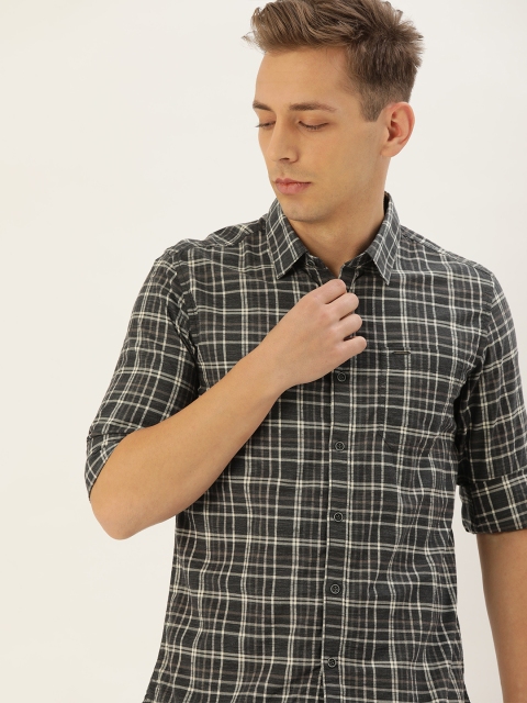 

Lee Cooper Men Black & White Regular Fit Checked Casual Shirt