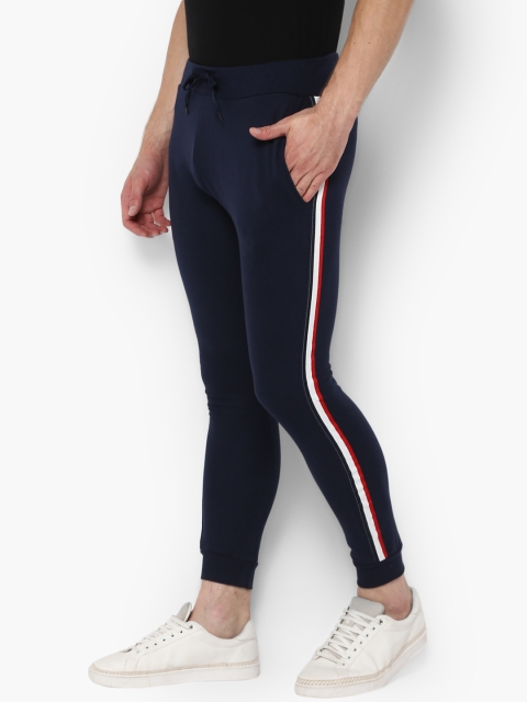 

Urbano Fashion Men Navy Blue Solid Pure Cotton Slim-Fit Joggers