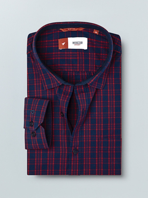 

INVICTUS Sport Men Red & Navy Blue Slim Fit Checked Casual Shirt