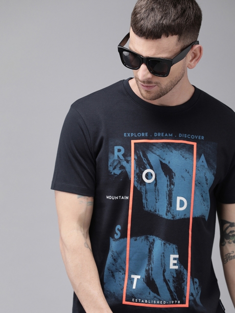 

Roadster Men Navy Blue Printed Round Neck T-shirt