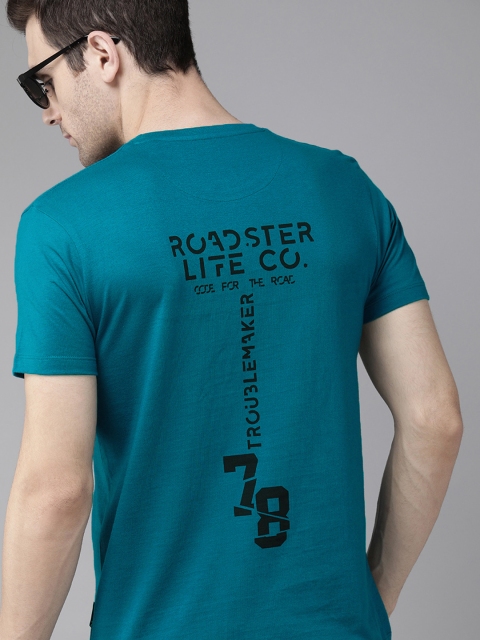 

Roadster Men Teal Blue Printed Round Neck T-shirt