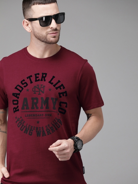 

Roadster Men Burgundy Printed Round Neck T-shirt