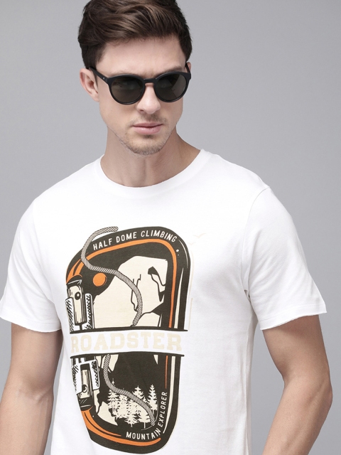 

The Roadster Lifestyle Co Men White Black Printed Round Neck Pure Cotton T-shirt
