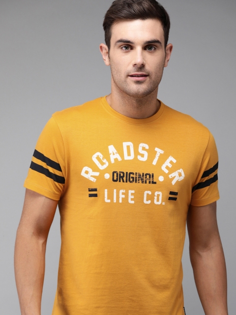 

The Roadster Lifestyle Co Men Mustard Yellow Printed Round Neck T-shirt