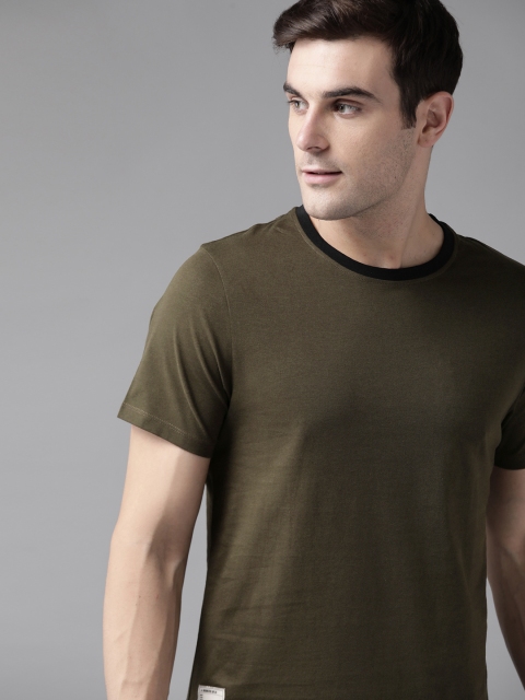 

Roadster Men Olive Green Solid Round Neck T-shirt