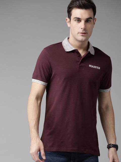 

Roadster Men Aubergine Solid Polo Collar T-shirt, Burgundy