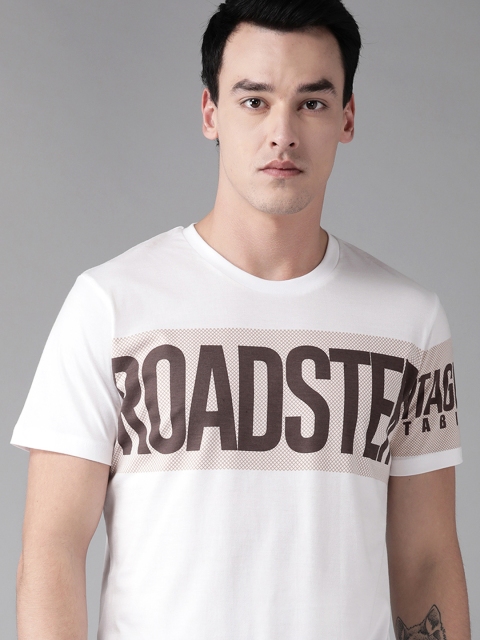 

Roadster Men White & Brown Brand Carrier Printed Round Neck T-shirt