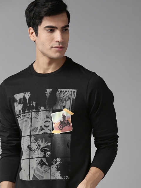 

The Roadster Lifestyle Co Men Black Grey Printed Round Neck Pure Cotton T-shirt