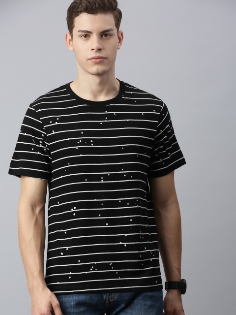 

The Roadster Lifestyle Co Men Black White Striped Round Neck Pure Cotton T-shirt