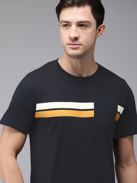 

The Roadster Lifestyle Co Men Navy Blue Striped Round Neck T-shirt