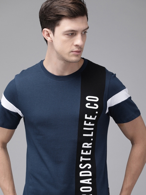 

Roadster Men Navy Blue Printed Round Neck T-shirt