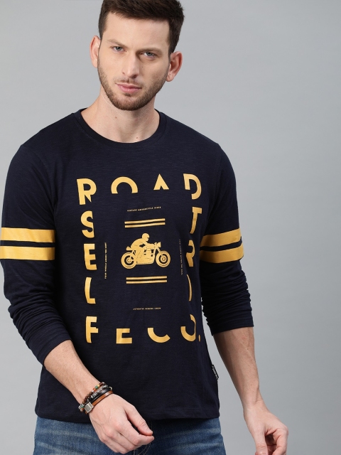 

Roadster Men Navy Blue & Yellow Printed Round Neck T-shirt