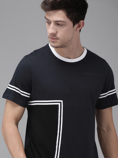 

Roadster Men Navy Blue & Black Colourblocked Round Neck T-shirt
